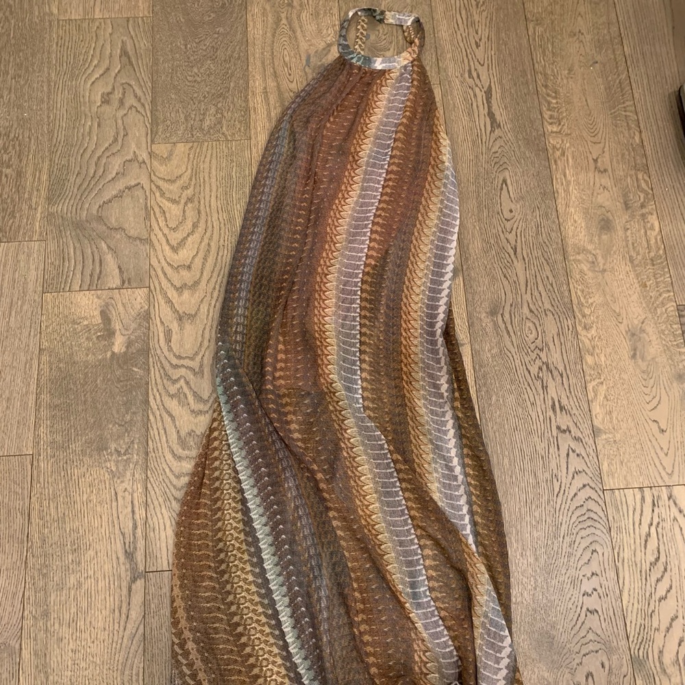 MAXI DRESS. Medium.